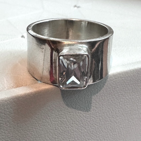 💎Stunning Vintage .925 Sterling Silver Ring with Clear Square Pave Crystal 💎 - Picture 12 of 16